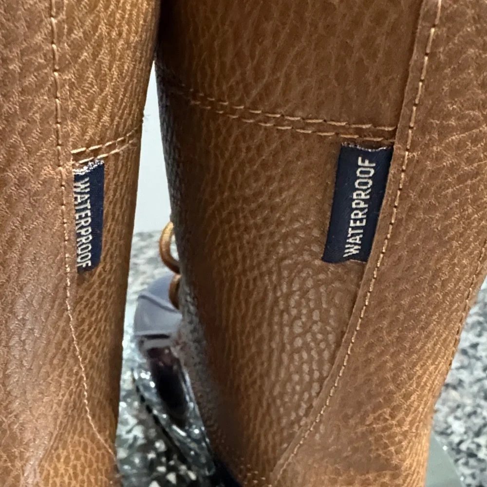 JBU Women's Brown and Navy rain duck Boots NWT 6.5 / 7